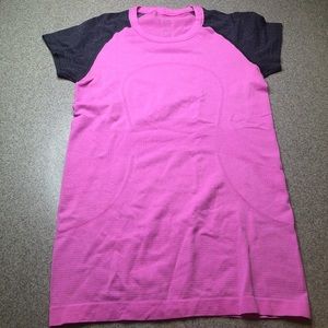Lululemon pink and grey top